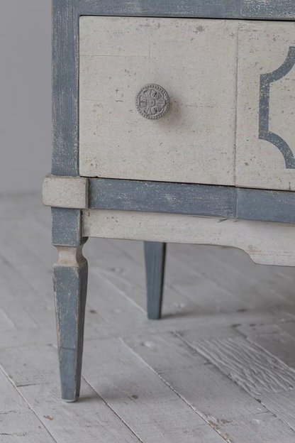 Vintage Chest of Drawers Wooden Cabinet