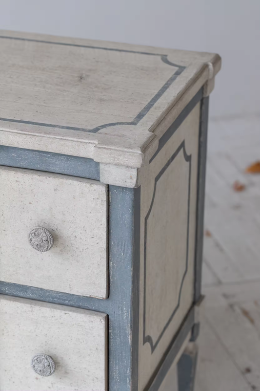 Vintage Chest of Drawers Wooden Cabinet